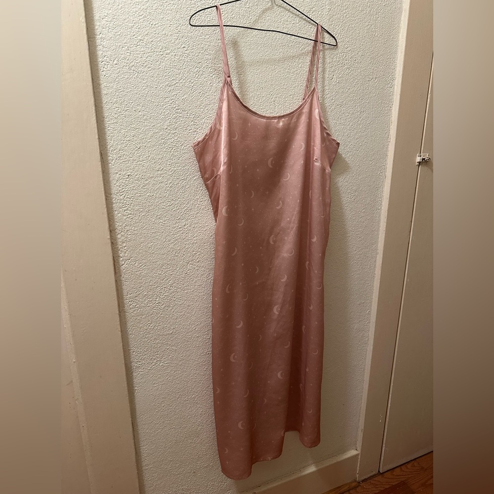 World Market Slip Dress Coral Adjustable Spaghetti Straps Celestial Print L/XL